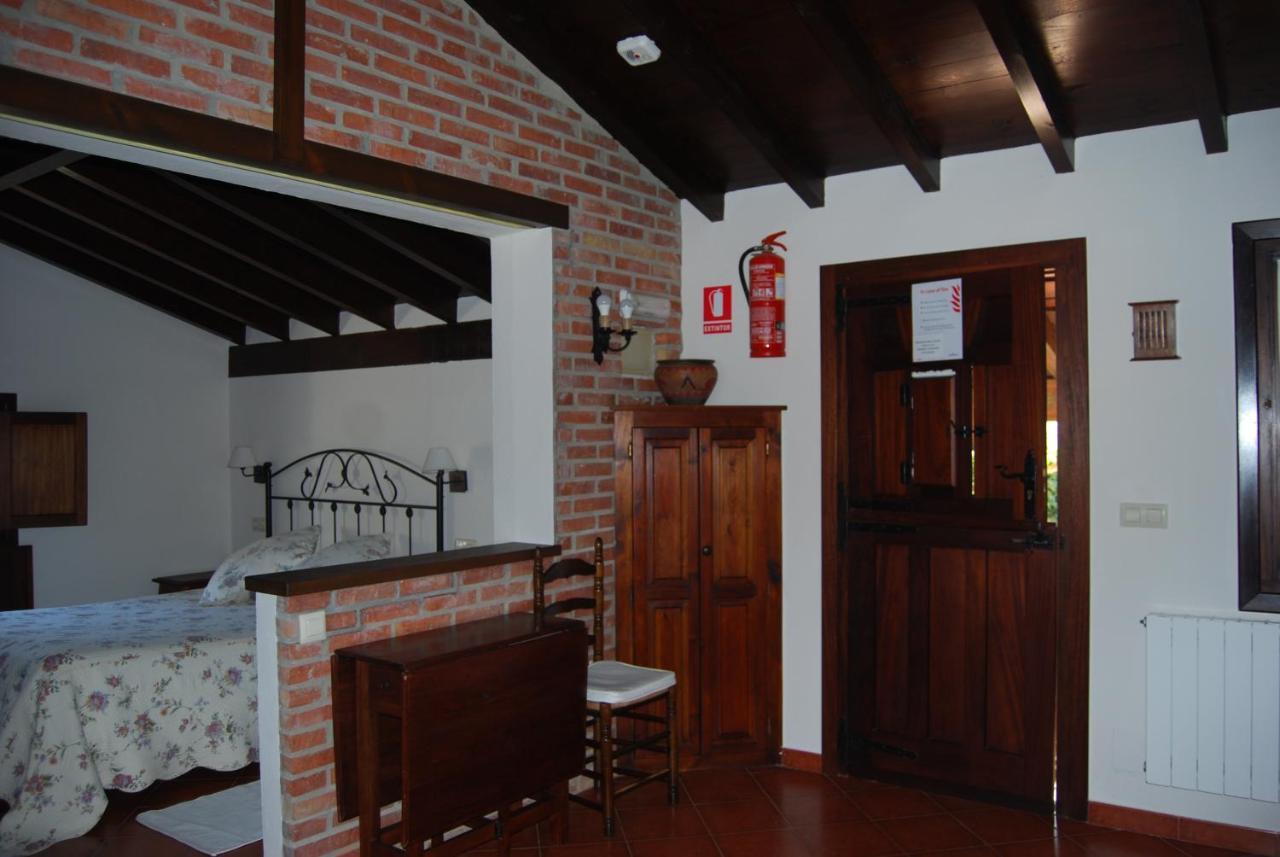 Apartamentos El Perujo Comillas Buitenkant foto